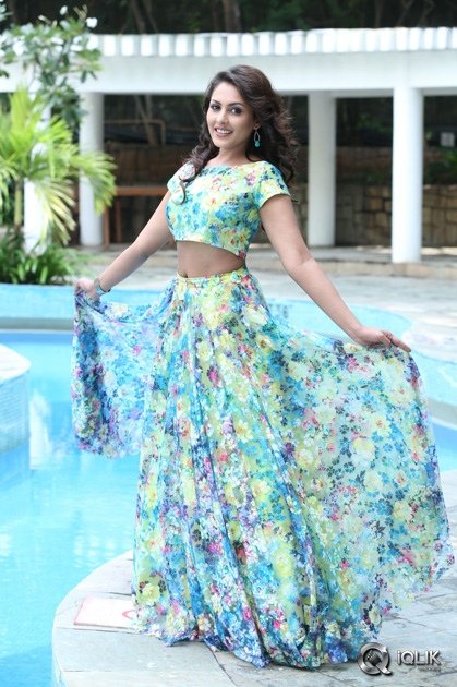 Madhu-Shalini-at-Cheekati-Raajyam-Movie-Audio-Launch